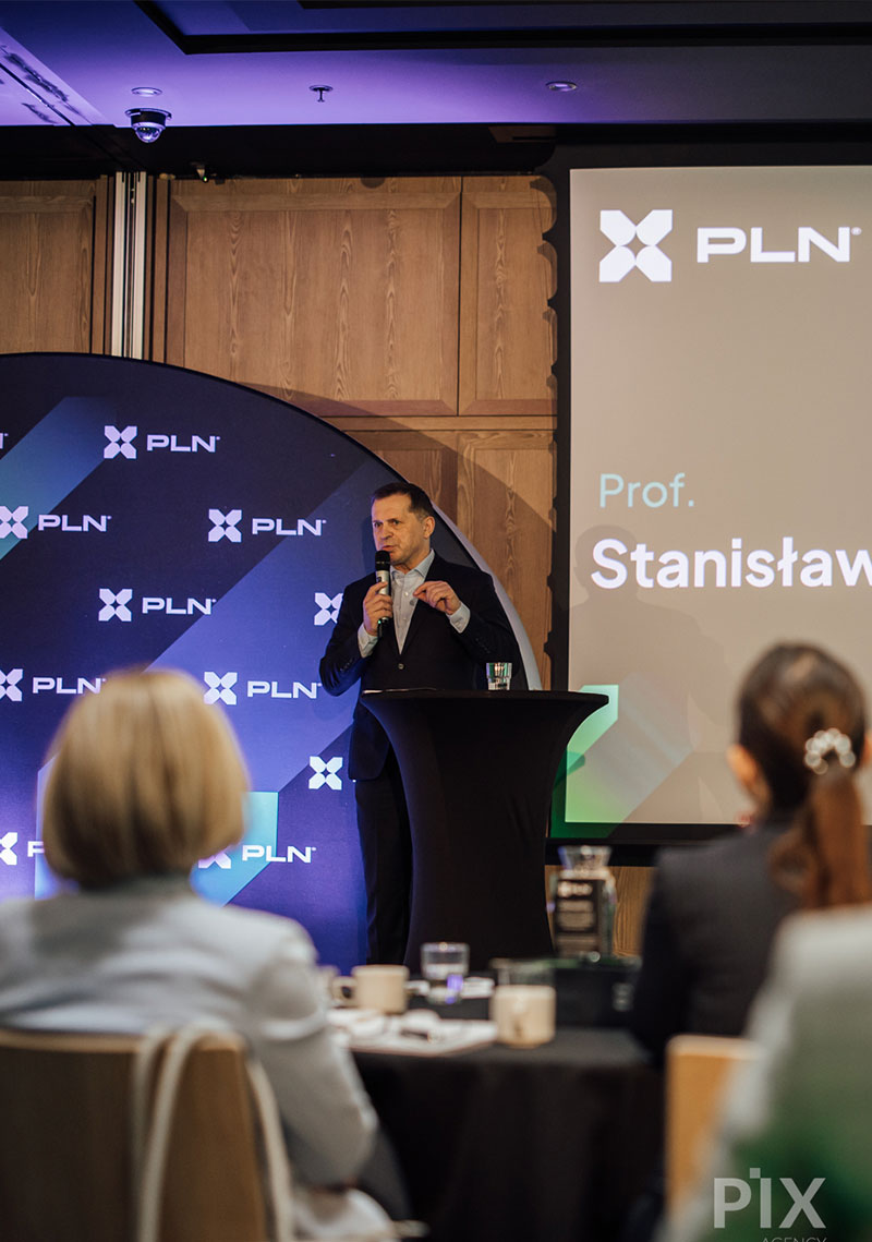 Profesor Stanisław Mazur na spotkaniu z PLN